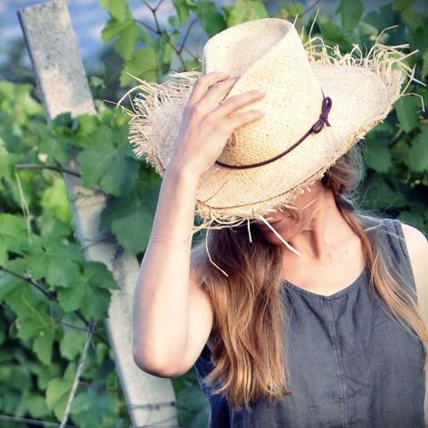 Texan-Fringe-straw-summer-hats-Montegallo